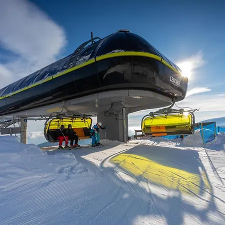 Czarna Gora 322 3* שייננה