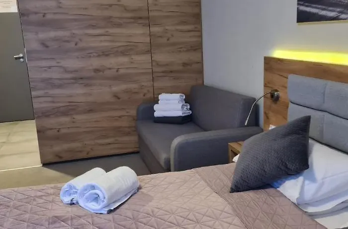 Czarna Gora 322 아파트 3*